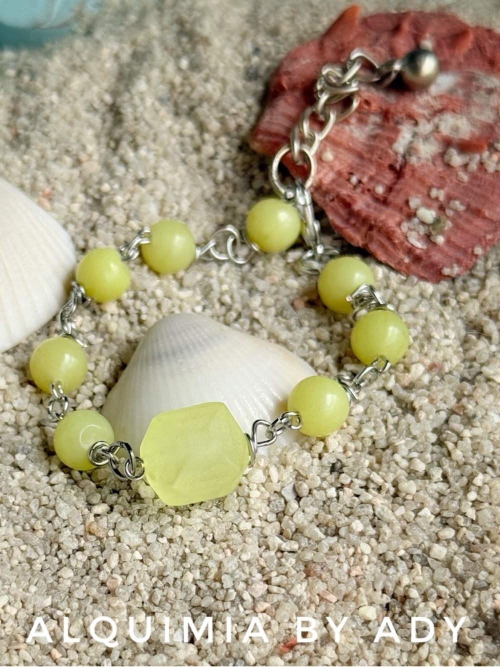 Pale Yellow JADE Beaded Bracelet with Faceted HEXAGON Center Bead